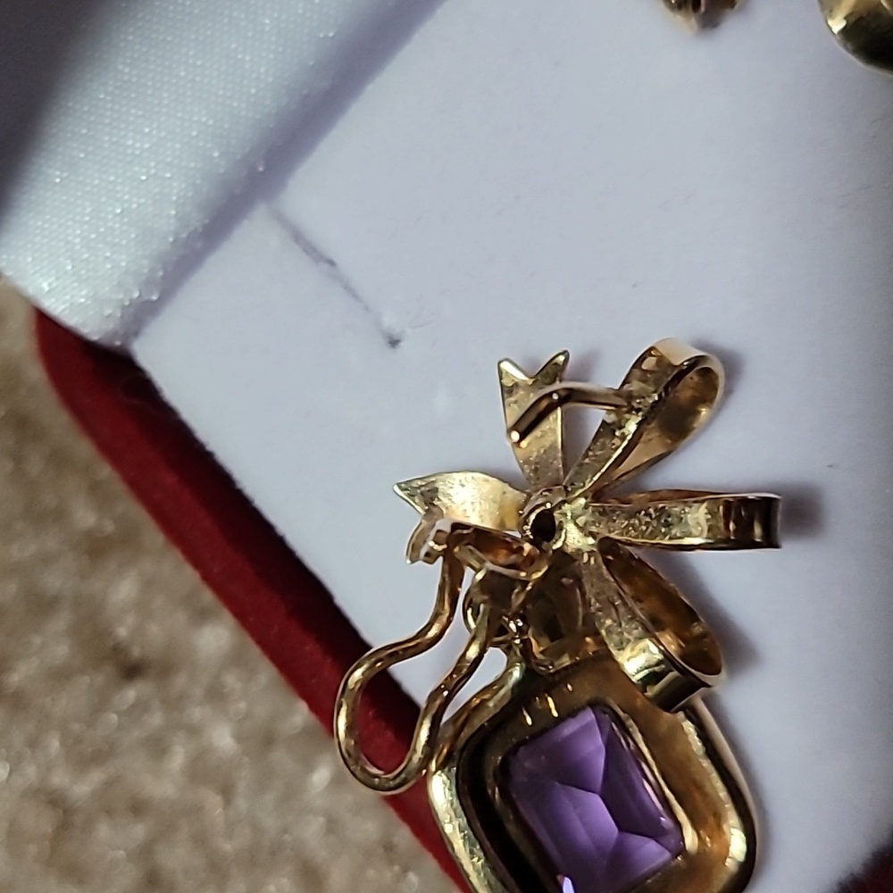 14k Vintage Purple  Ameythst Earrings - Picture 6 of 9